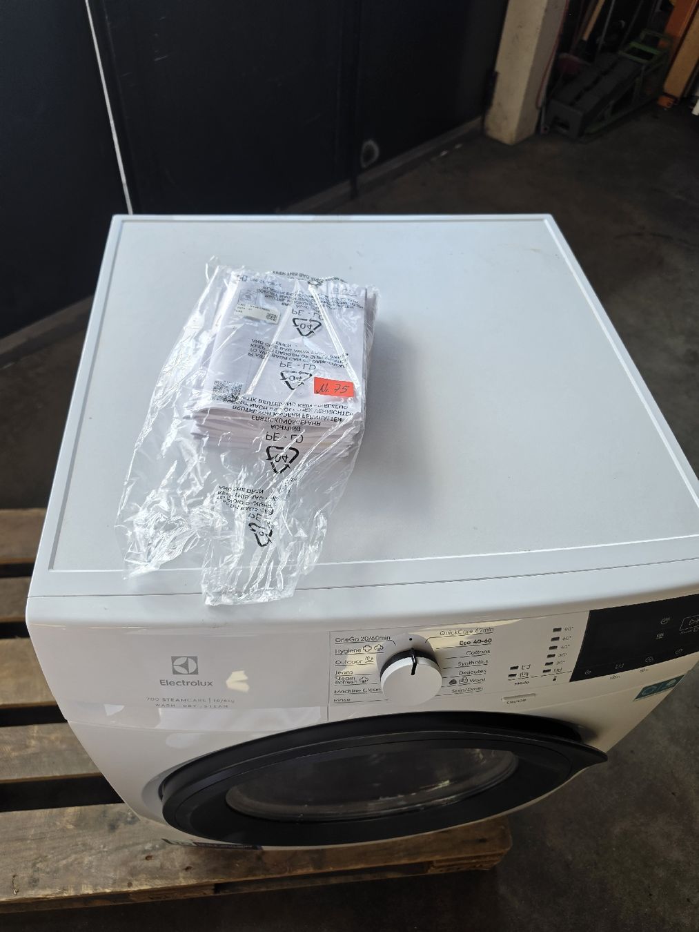 Electrolux Lavatrici: Waschmaschine Electrolux  – Usato da WIL SG venduto da Sprin319 6
