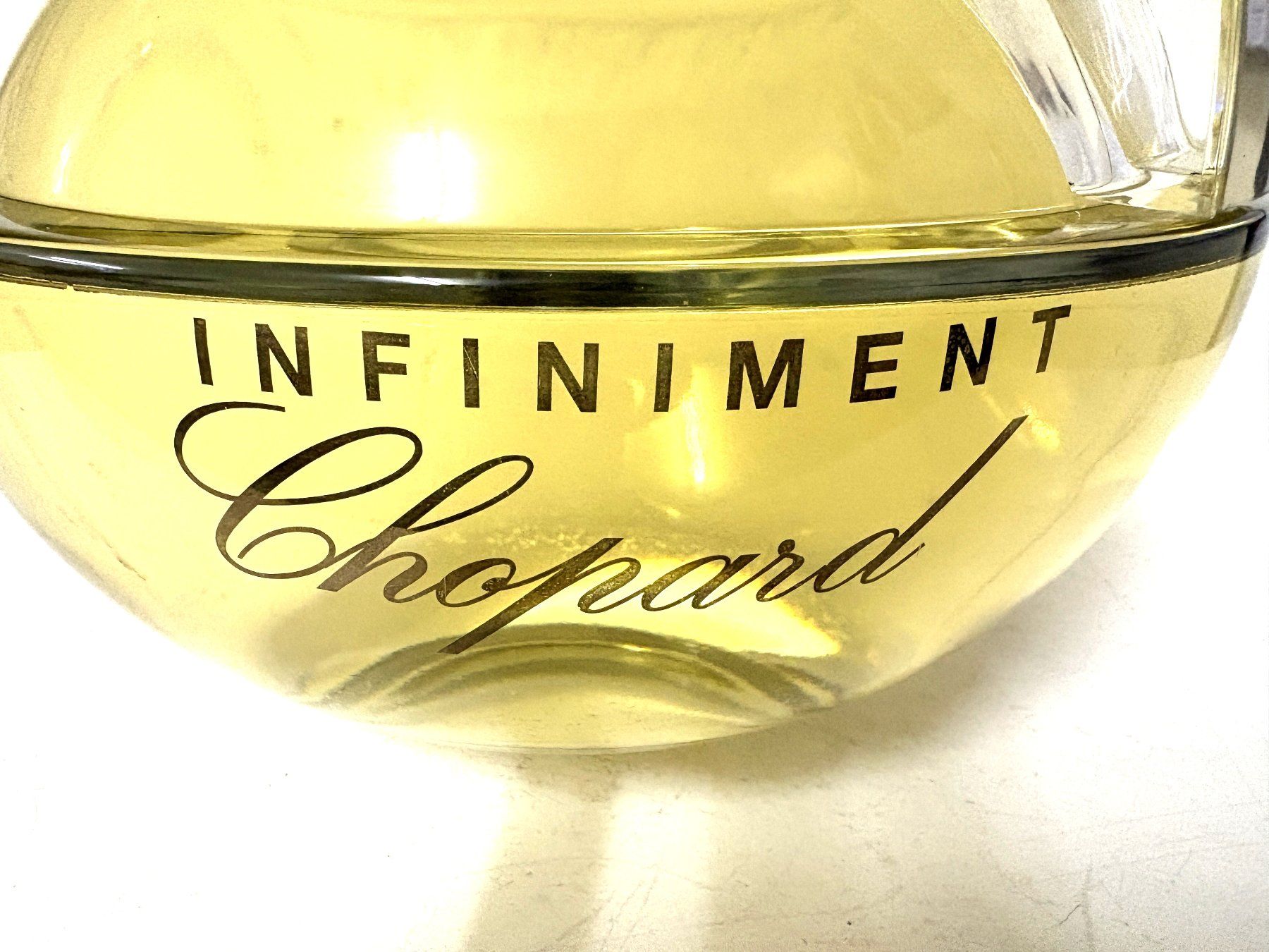 Tutte le decorazioni: Dekoflasche XL INFINIMENT von Chopard – Nuovo e nell'imballaggio originale da Glattbrugg venduto da Ariel012 5