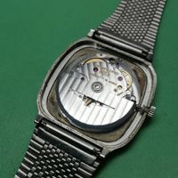 Longines 990-SWISS-4830 (1977)