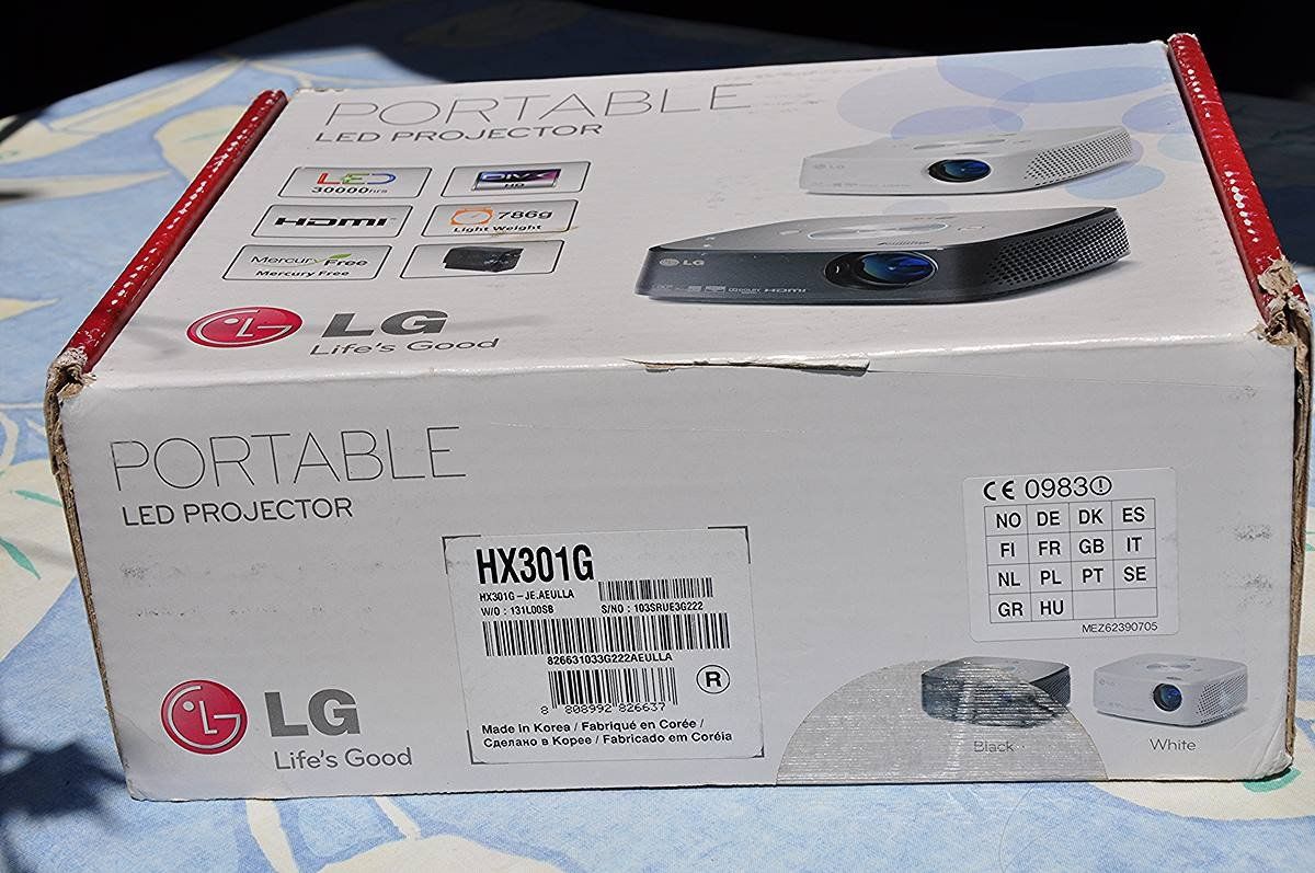 LG Vidéoprojecteurs: LG Portable LED Projector gebraucht – D'occasion à Kandersteg par schiffskatze27 2