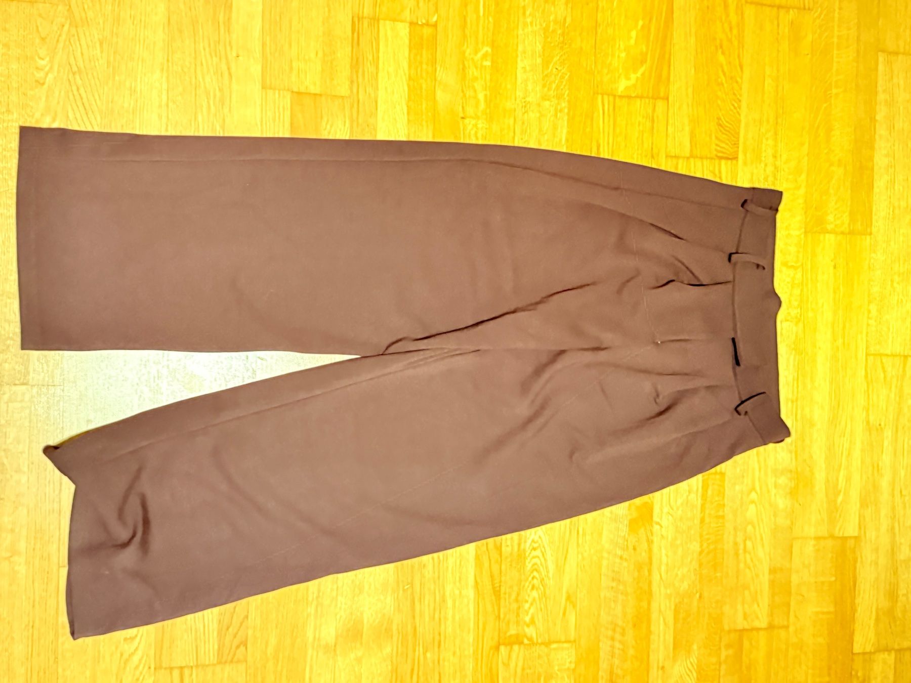 Pantaloni: brown pants – Usato da Ittigen venduto da mar_b69j