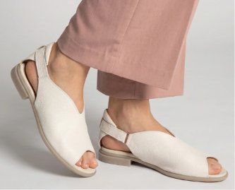 Think Scarpe da donna: Sandale Kamaa panna 43 – Nuovo (secondo la descrizione) da Biel/Bienne venduto da NinaArnes29