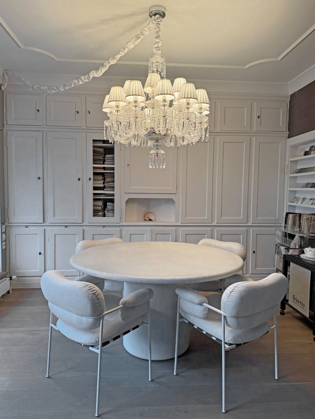 Swarovski Lampadari & plafoniere: Kronleuchter mit Swarovski-Kristallen – Usato da Erlenbach ZH venduto da Anna8700 1
