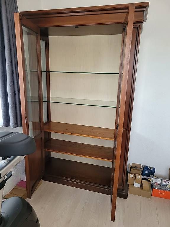 Armadi: Italienische Echtholz Vitrine – Usato da Beinwil am See venduto da alpha4712 1