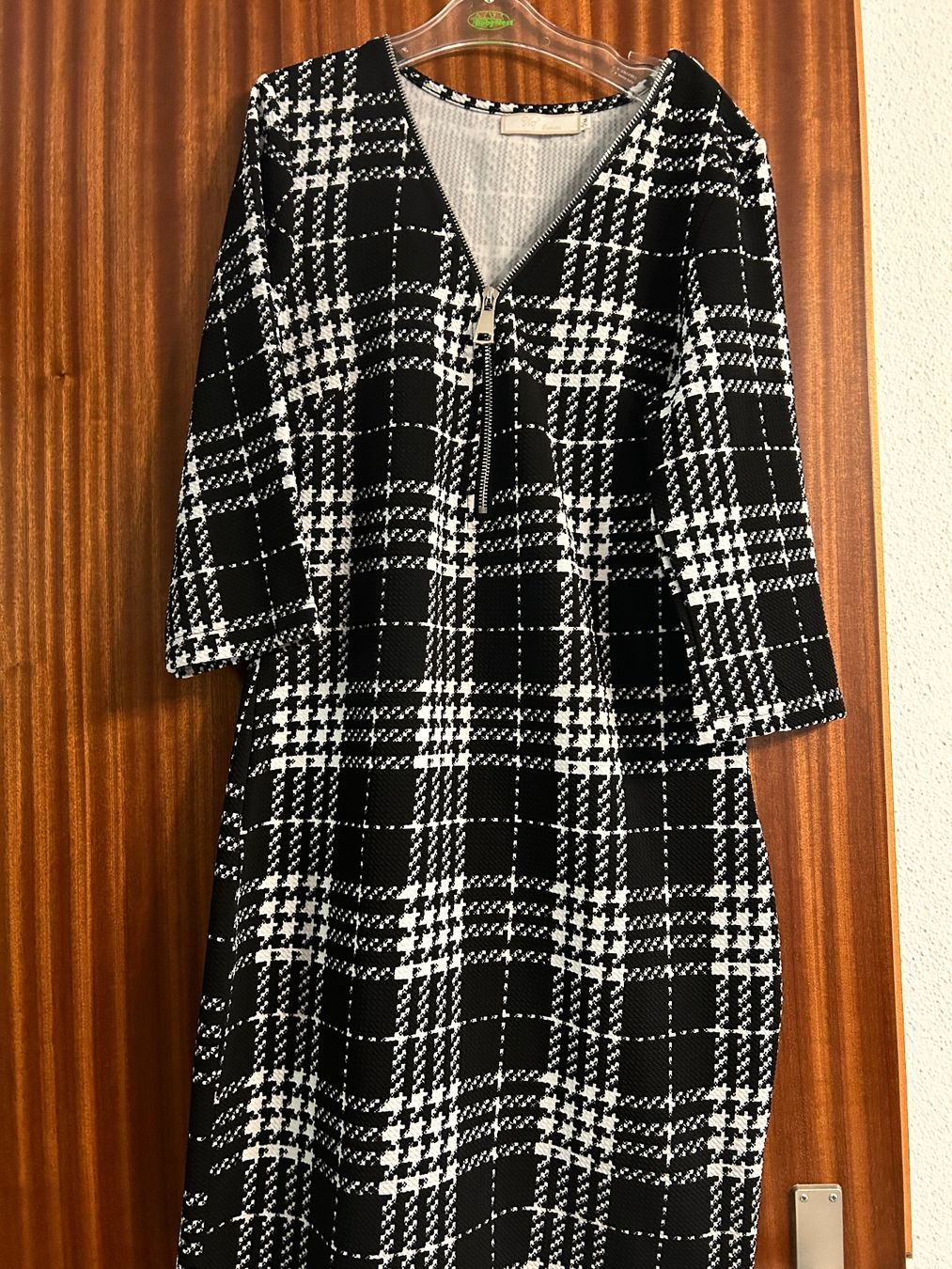 Vestiti: Kleid gr.s/m – Nuovo e nell'imballaggio originale da Lupfig venduto da Womensecret