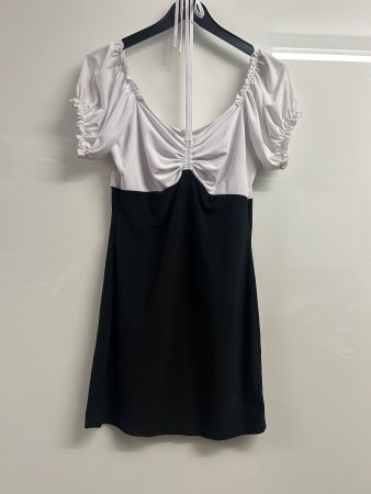 Etuikleid Kleid schwarz weiß Gr L NEU Gratis Versand