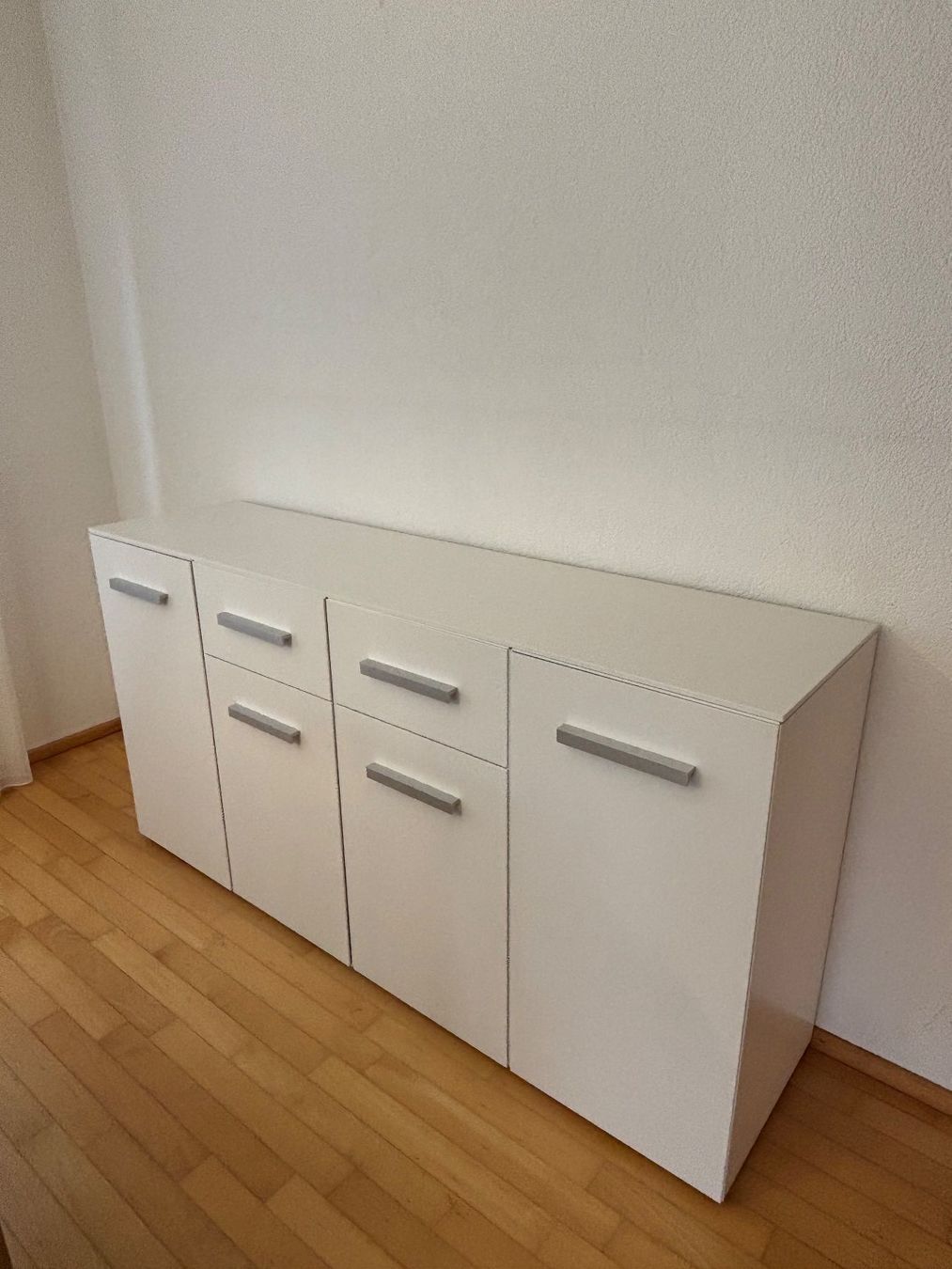 Credenze: Vifian Sideboard – Nuovo (secondo la descrizione) da Solothurn venduto da _.lukas15 1