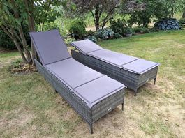 2 Liegestühle