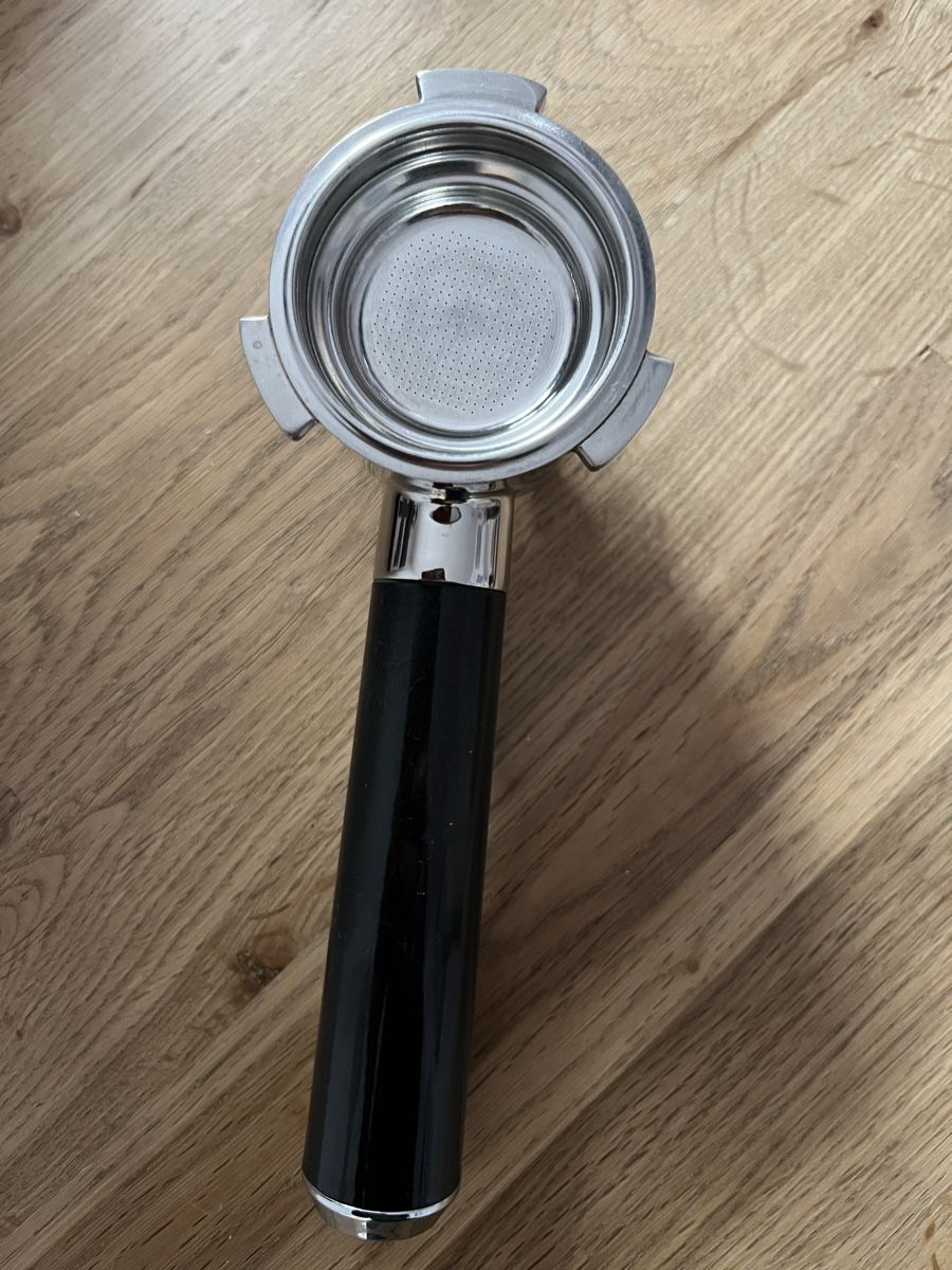 De'Longhi Kaffeemaschinen & Espressomaschinen: DeLonghi Kaffeemaschine – Gebraucht aus Muttenz von Juscon 1