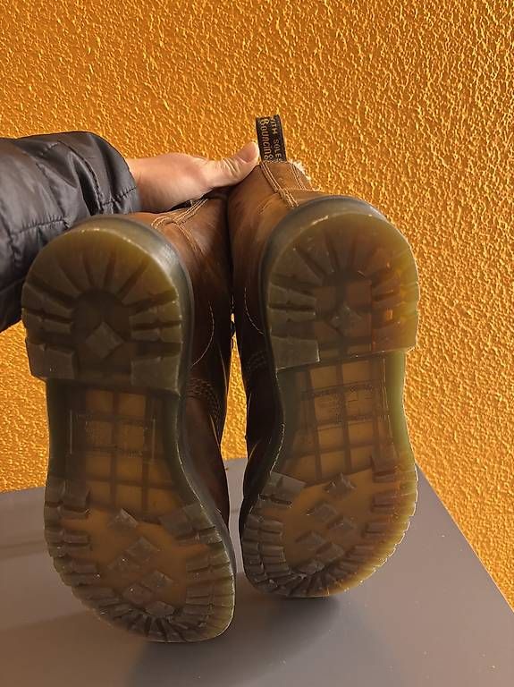 Dr. Martens Scarpe da donna: Dr. Martens Winterschuhe Serena 39 – Usato da Sursee venduto da leni.leni 2