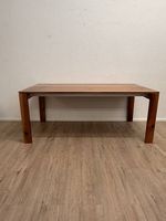 Massiver Esstisch aus Nussbaumholz 180 cm