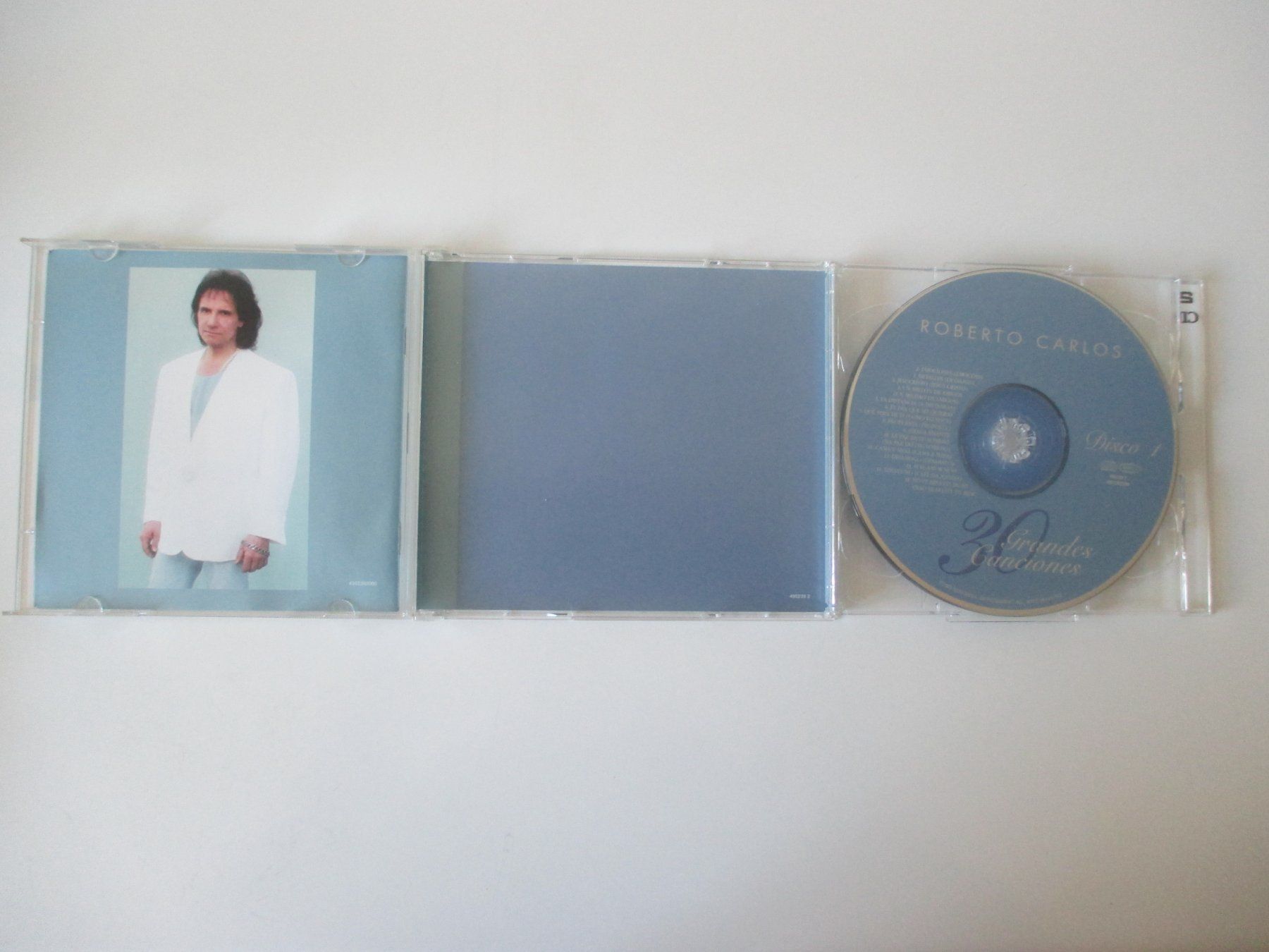 CD: ROBERTO CARLOS  "30 Grandes Canciones"   2 CDs – Usato da Zürich venduto da Daniel517 4