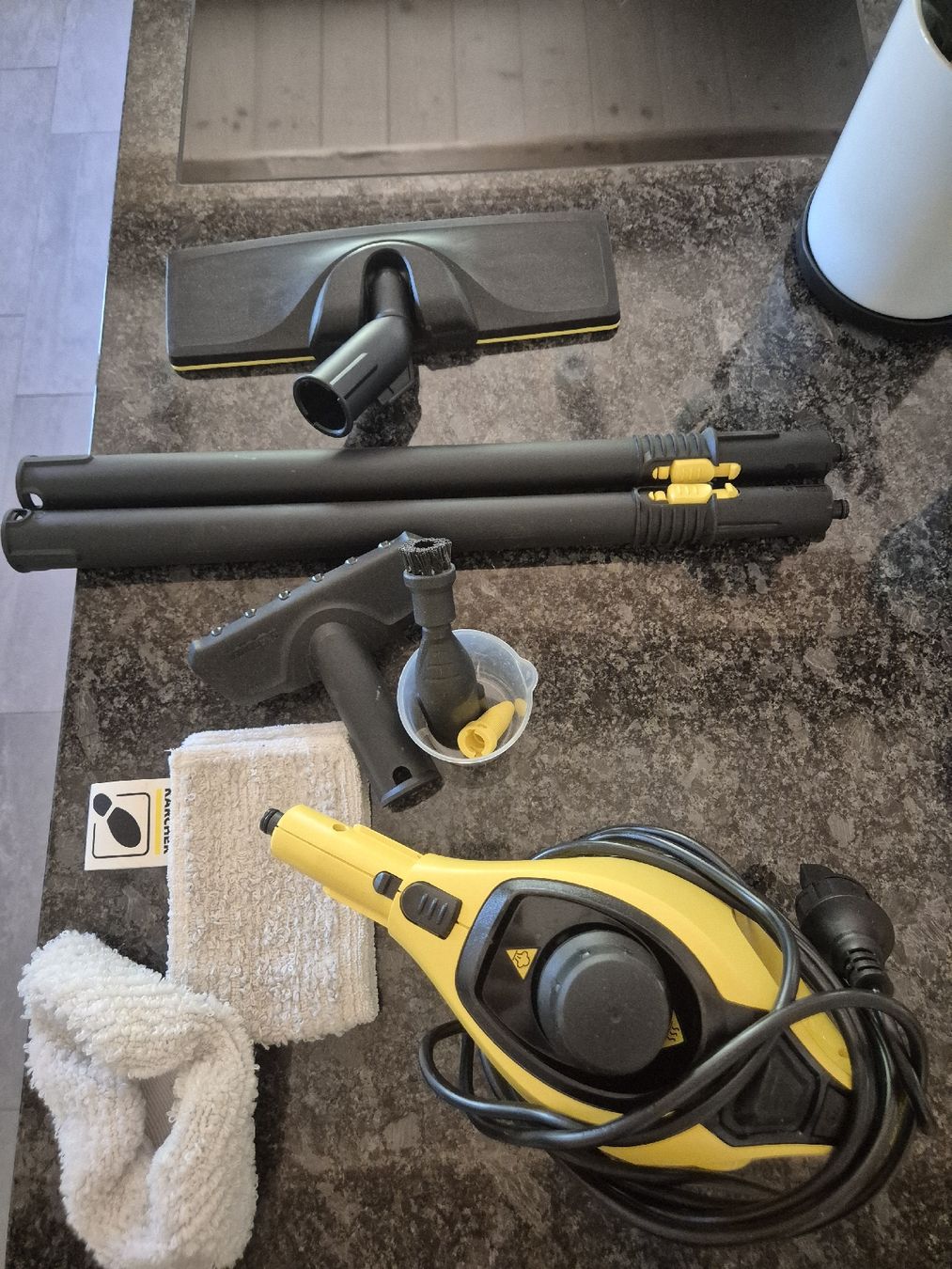 Kärcher Dampfreiniger: Kärcher SC 1 EasyFix – Gebraucht aus Langnau b. Reiden von EliAnnaMo