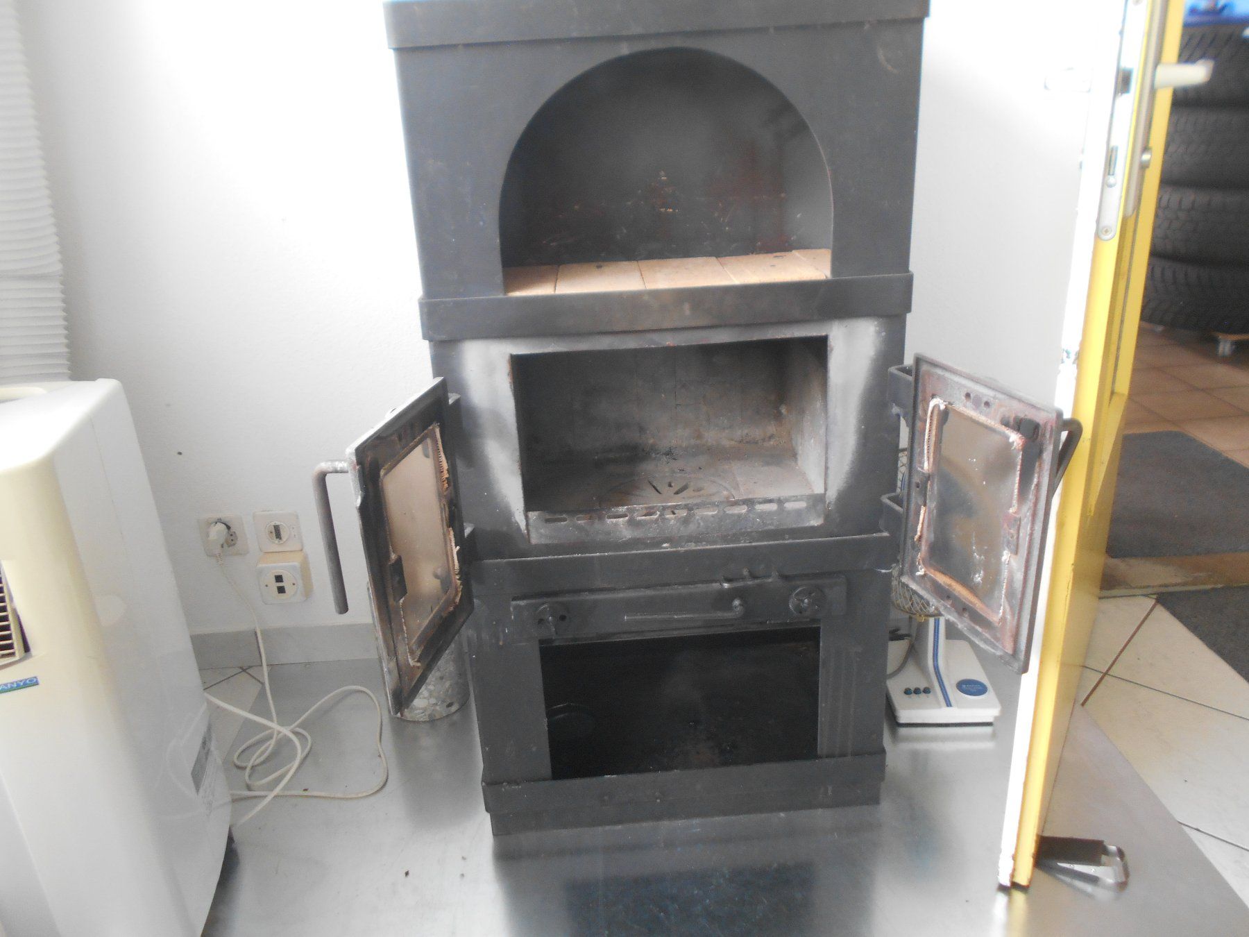 Stufe caminetto: Schwedenofen / Metallofen – Usato da Altstätten SG venduto da Ivo010 4