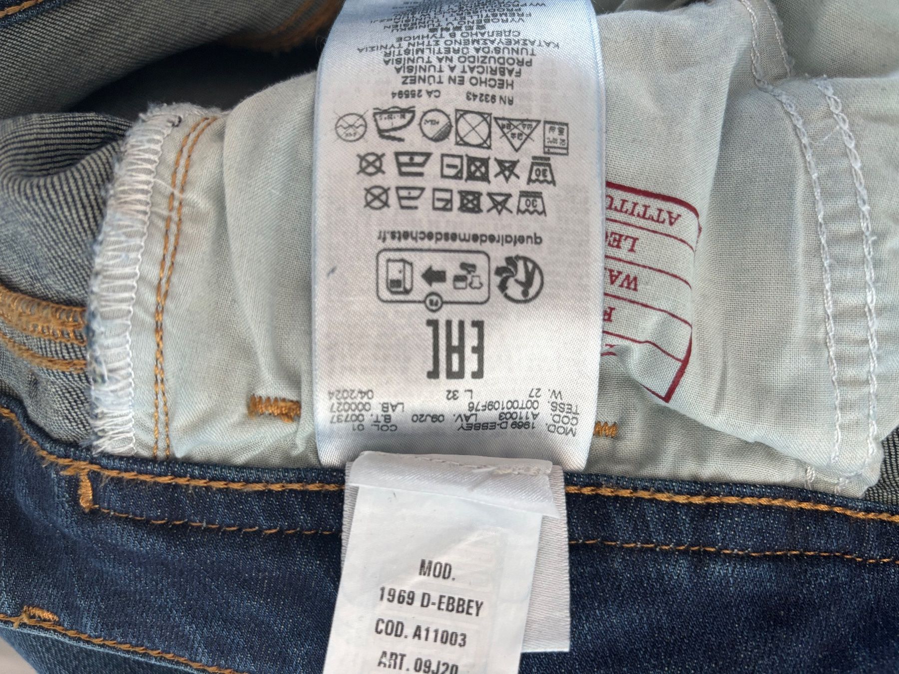 Diesel Jeans: Diesel Flare 1969 D-EBBEY Jeans – Gebraucht aus Duebendorf von tom_lp2m 5