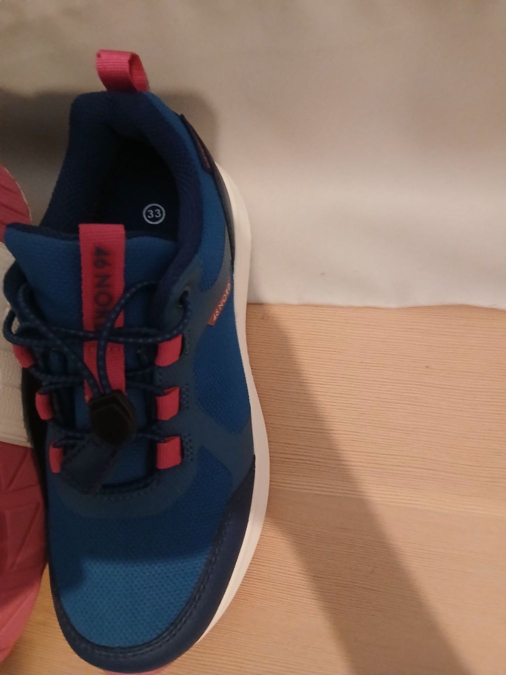 46 Nord Scarpe da uomo: Laufschuh NEU, Nord gr. 33 – Nuovo (secondo la descrizione) da Vaduz venduto da ingenious 1
