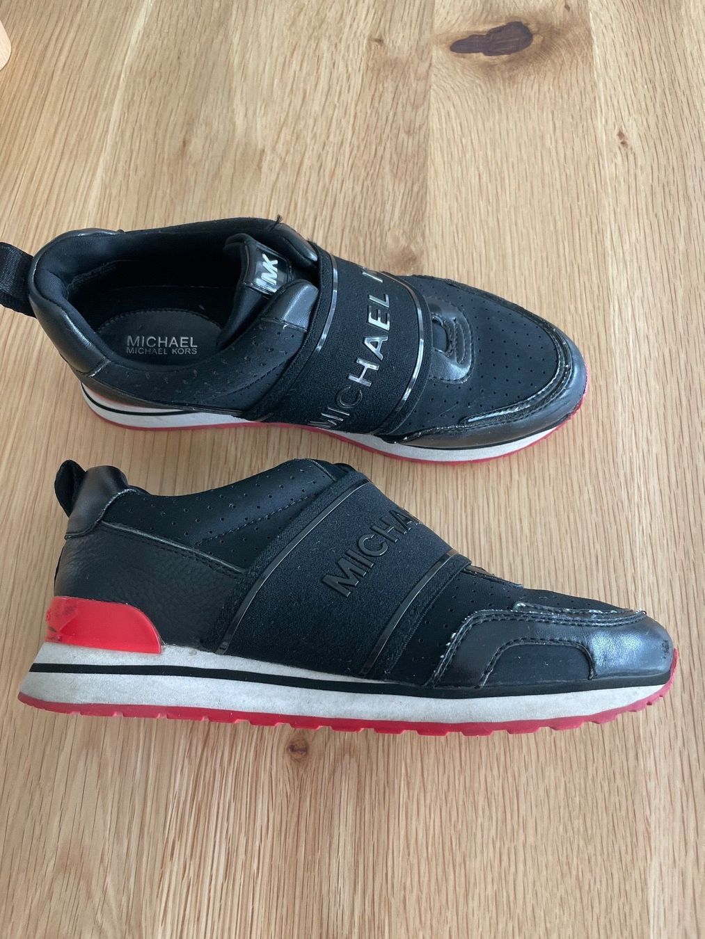 Michael Kors Scarpe da donna: Michael Kors Schuhe, 37 – Usato da Granges VS venduto da rvn