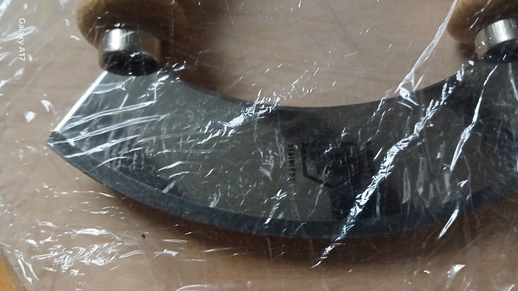 Coltelli da cucina: Wiegemesser mit Brett (Neu) – Nuovo (secondo la descrizione) da hinwil venduto da tho_j6kz 1