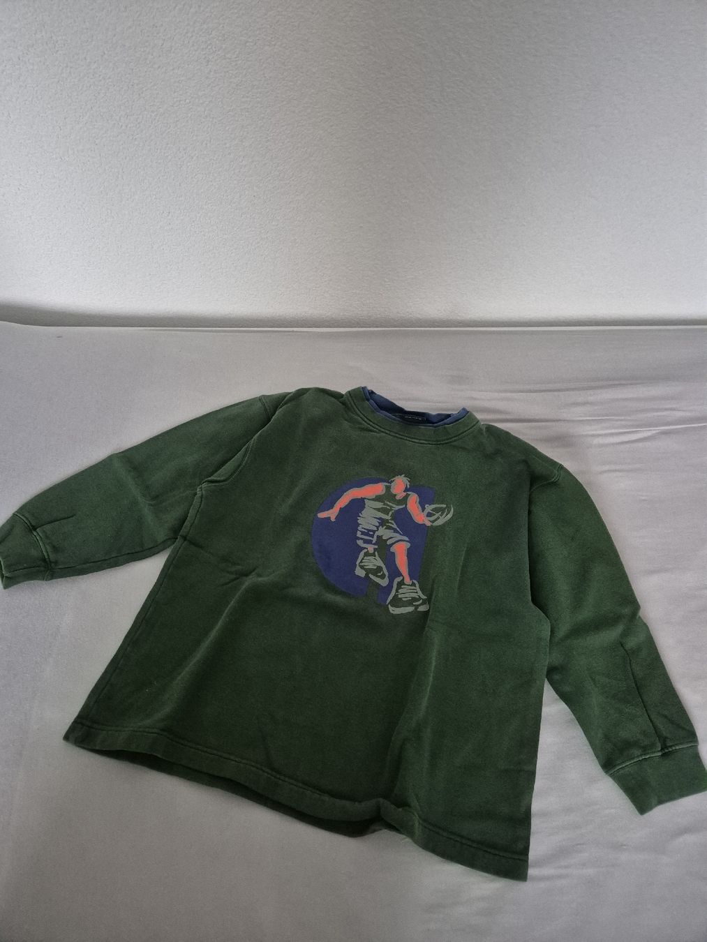 Pullover & Sweatshirts: Pullover – Gebraucht aus Hörhausen von Nuage81