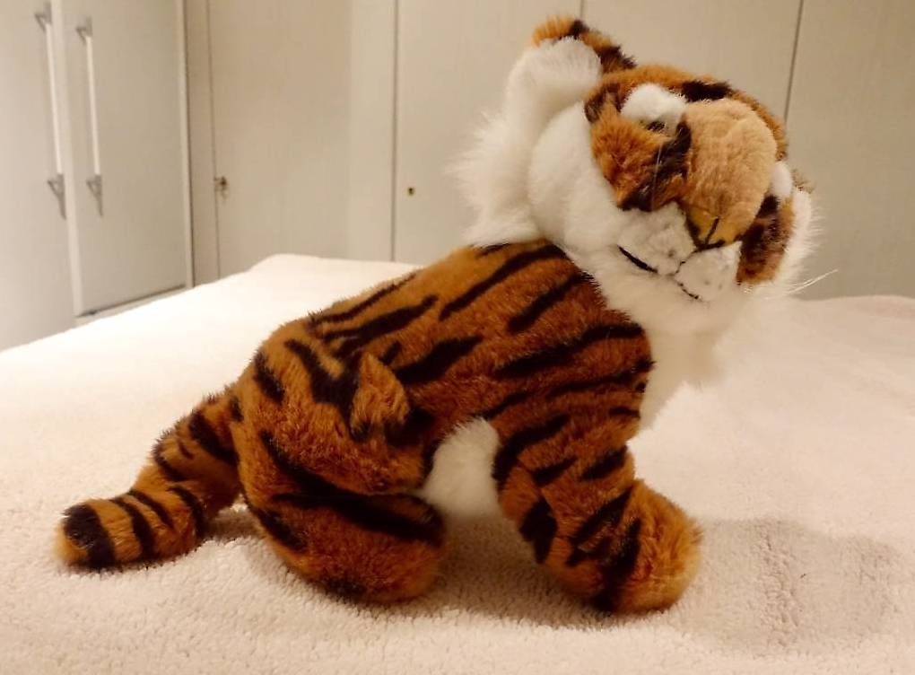 Giocattoli: Peluche bébé tigre – Usato da Genève venduto da flocon06 1