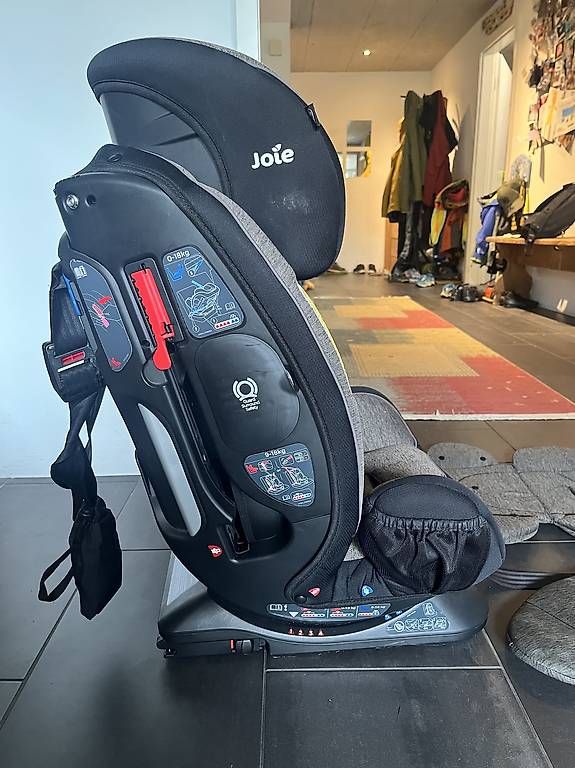 Joie Seggiolini per auto: Joie Auto-Kindersitz 0-36 KG – Usato da Ostermundigen venduto da FHess 1