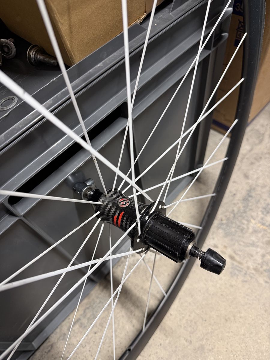 Pezzi di ricambio: Berd HAWK Carbon Hinterrad 29" mit Berd Talon Nabe – Usato da Basel venduto da two_n27b 1