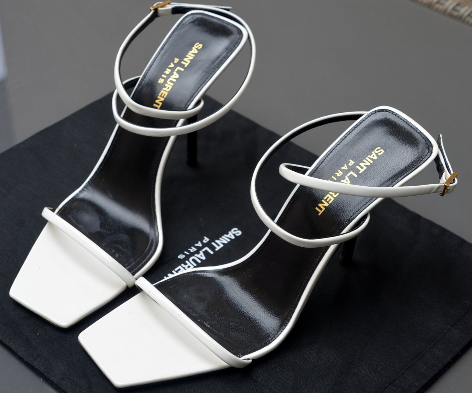 Saint Laurent Scarpe da donna: Saint Laurent Sandalen / sandales .38 – Usato da Collonges venduto da Auganien