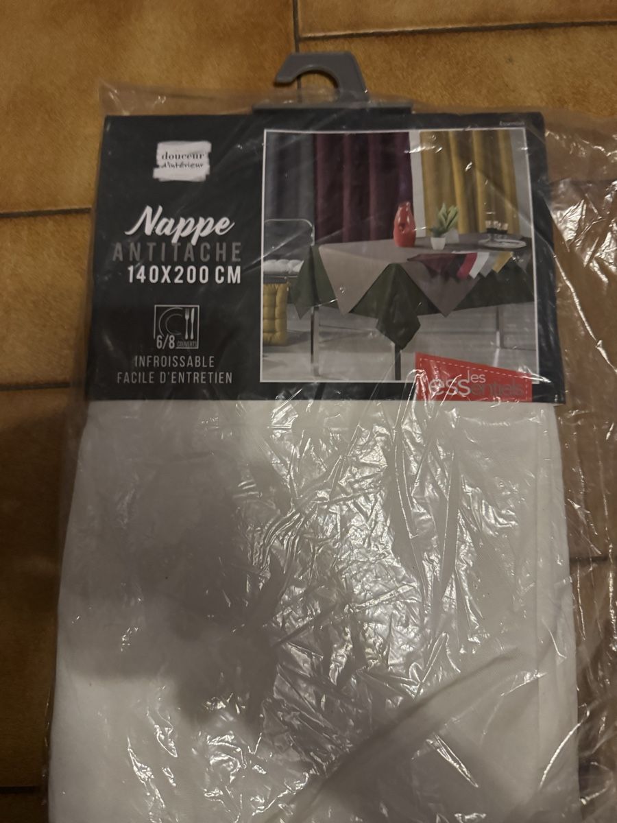 Sonstige Tischwäsche: Nappe neuve 140 x 200 cm  – Neu und originalverpackt aus Veyrier von kimedovapa