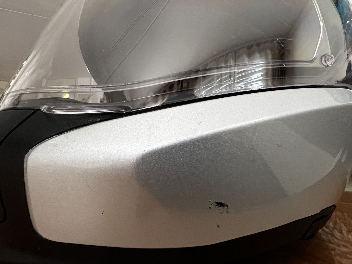 BMW Casques & visières: Integralhelm BMW Silber Grösse 58/59 gebraucht – D'occasion à Niederwangen BE par KFI 9