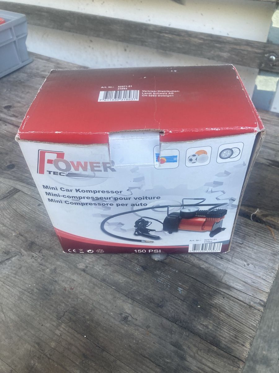 Kompressoren: Mini Auto Kompressor 10 bar – Gebraucht aus Balterswil von Lichtarbeiter