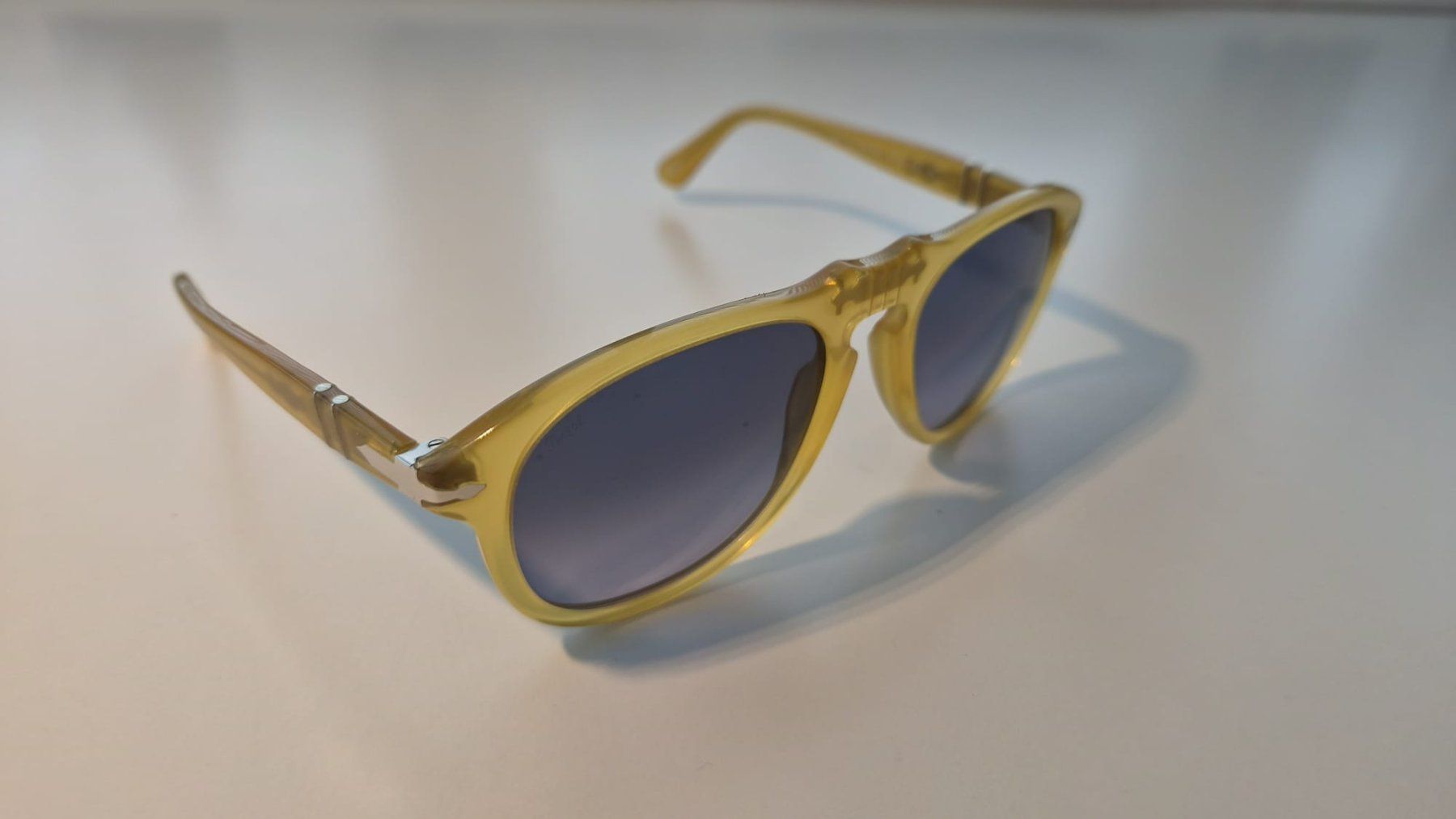 Lunettes & Verres: Sonnenbrille Persol Neu – Neuf avec emballage d'origine à Schaffhausen par Fashion1144