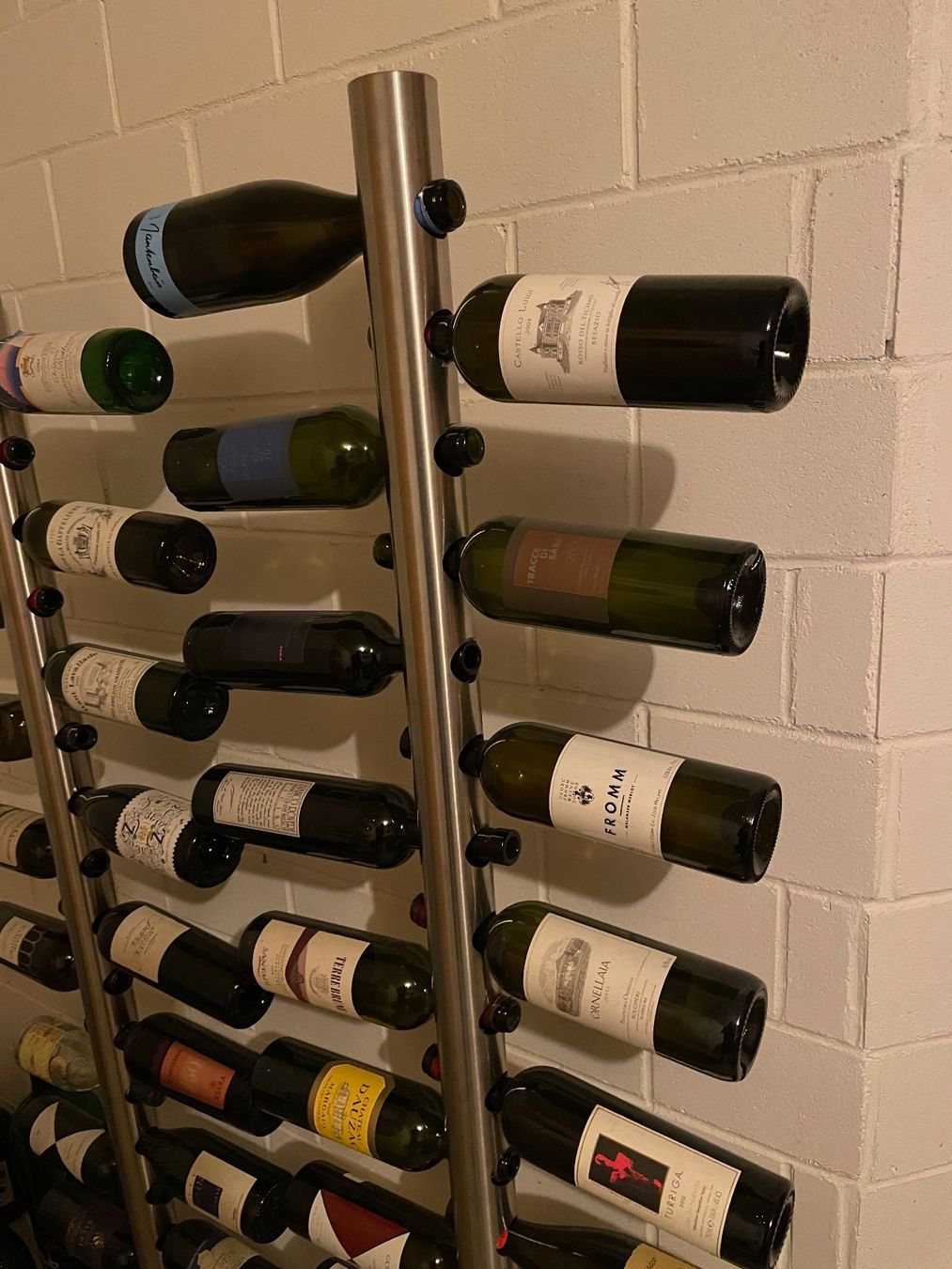 Tutte le decorazioni: Wein / Weinkeller – Usato da Aeschi SO venduto da foodscout84 2