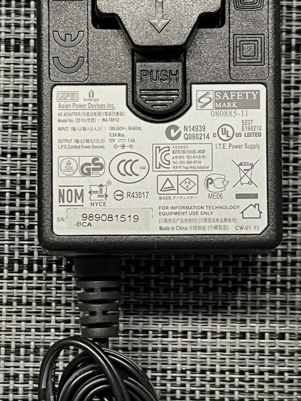 Laufwerke & Adapter: Netzteil/Power Supply AC/DC – Gebraucht aus Zürich von baracuda8048 1