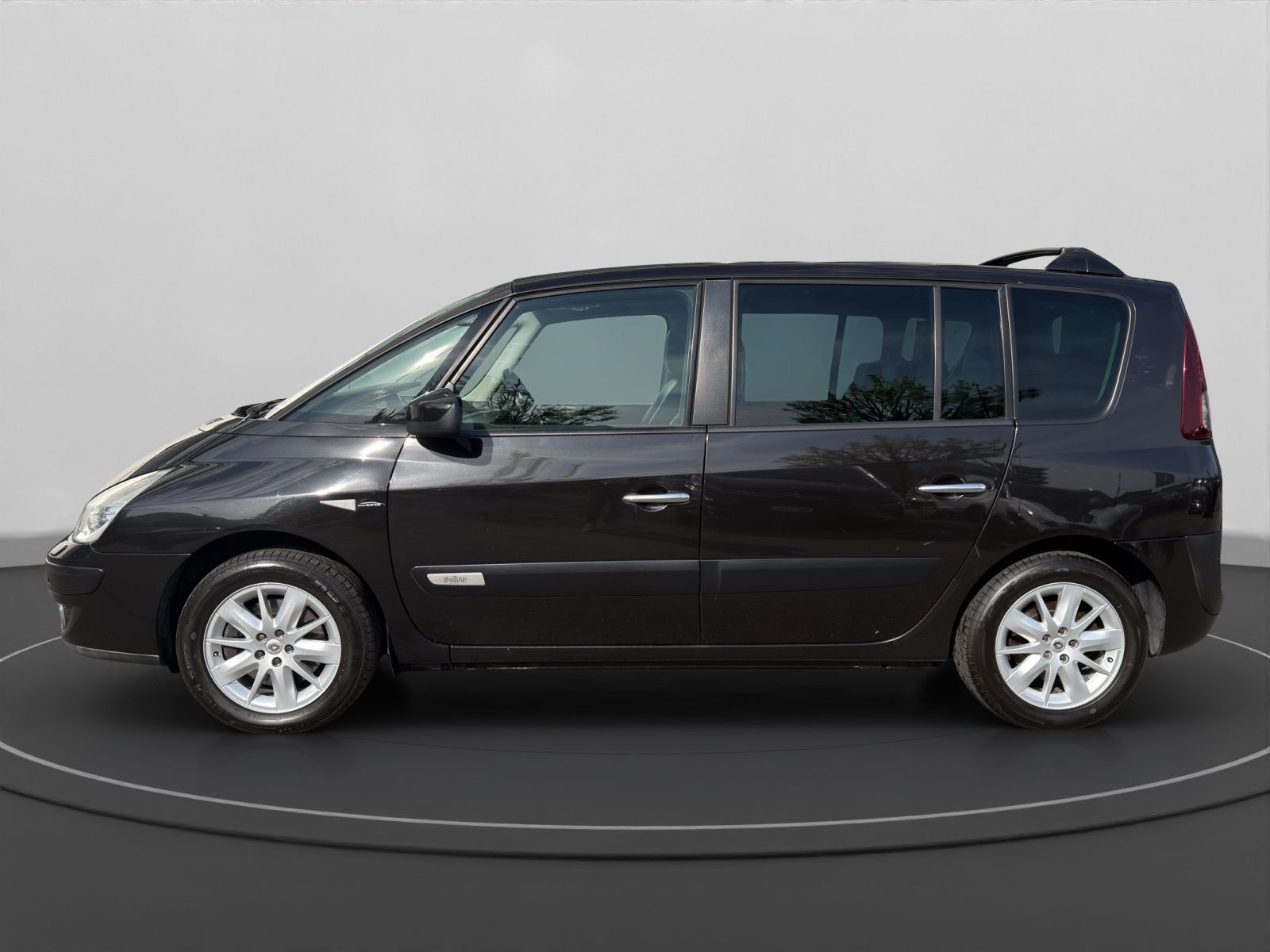 Renault Automobili: Renault Espace 4 Initiale 7-Plätzer Automat MFK+Service – Usato da Sarnen venduto da Profi3 2