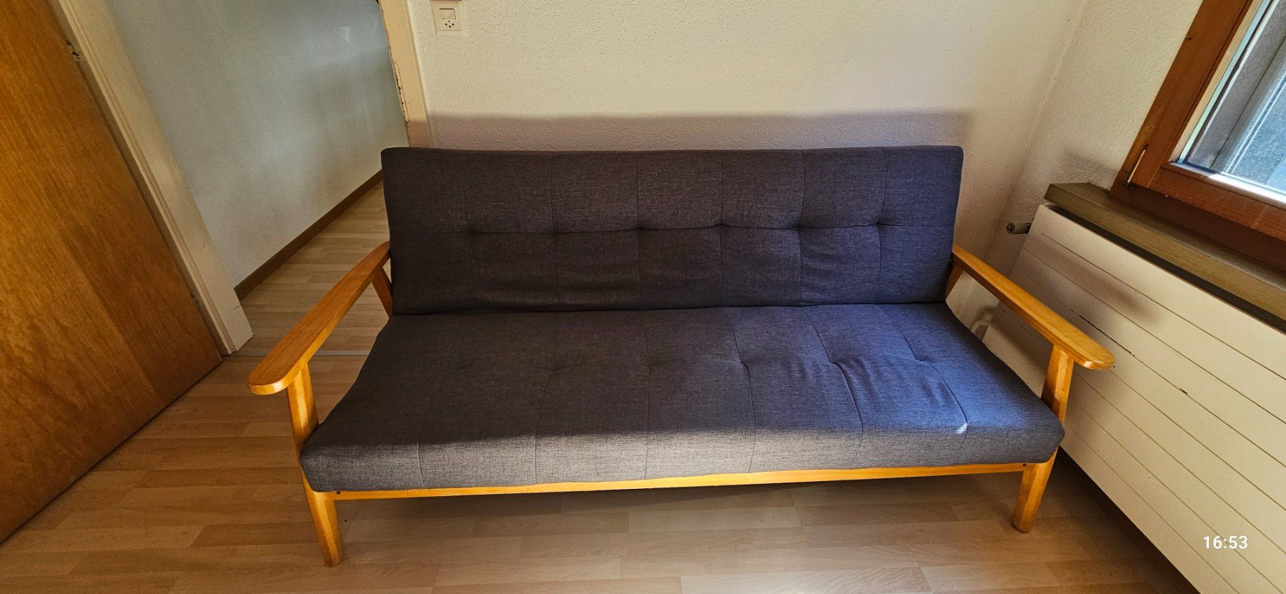 Tables: Komplett Paket Möbeln – D'occasion à Näfels par sch_ctj8 8