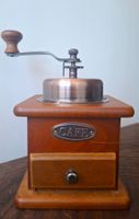 Vintage Kaffemühle aus Holz