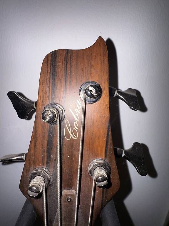 Musikinstrumente: cobra e-bass – Gebraucht aus Zürich von jan_mck9 2