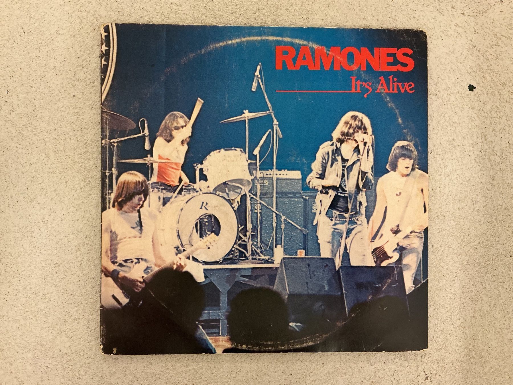 Dischi in vinile: Ramones 2 LP -  "It's Alive" – Usato da Winterthur venduto da Tumko_7_Vinyl