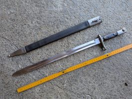 Bajonett Spanien M 1913 mit Lederscheide