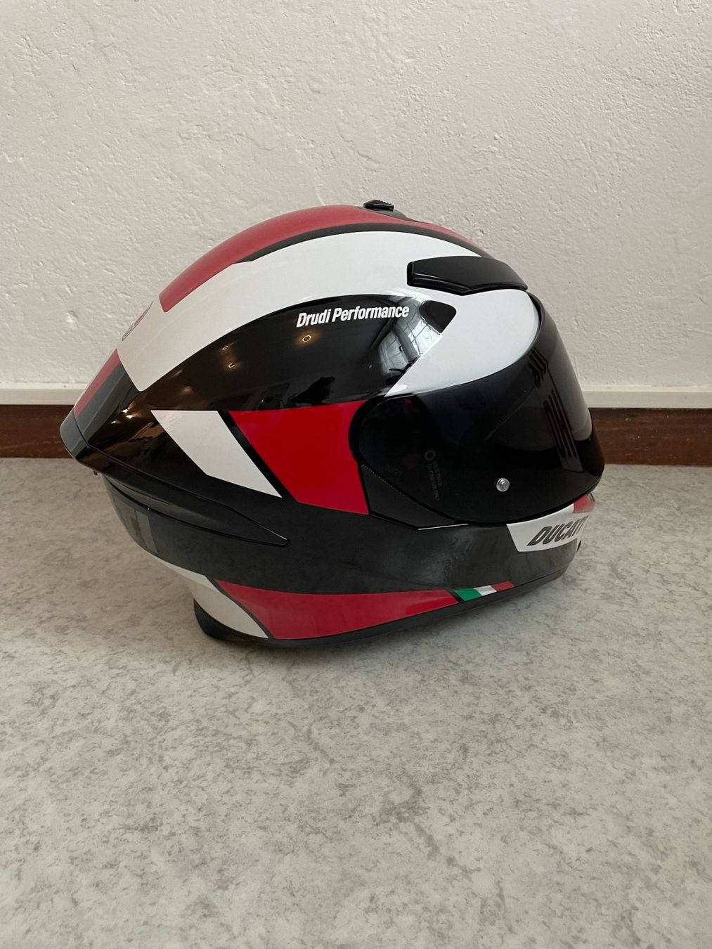 AGV Helme & Visiere: Ducati Motorradhelm AGV – Neu (gemäss Beschreibung) aus Hagendorn von Pezzli 4