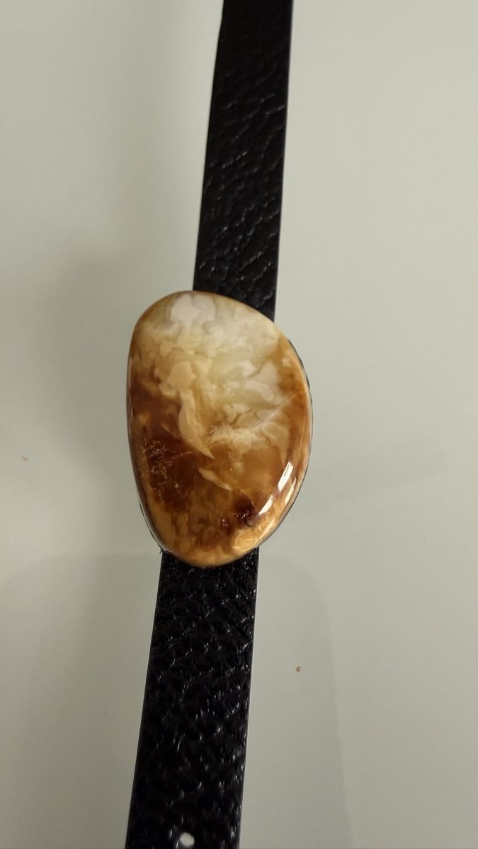 Bracciali & Braccialetti: Armband: Malerischer Bernstein auf Leder – Nuovo e nell'imballaggio originale da Ebikon venduto da elischka 4