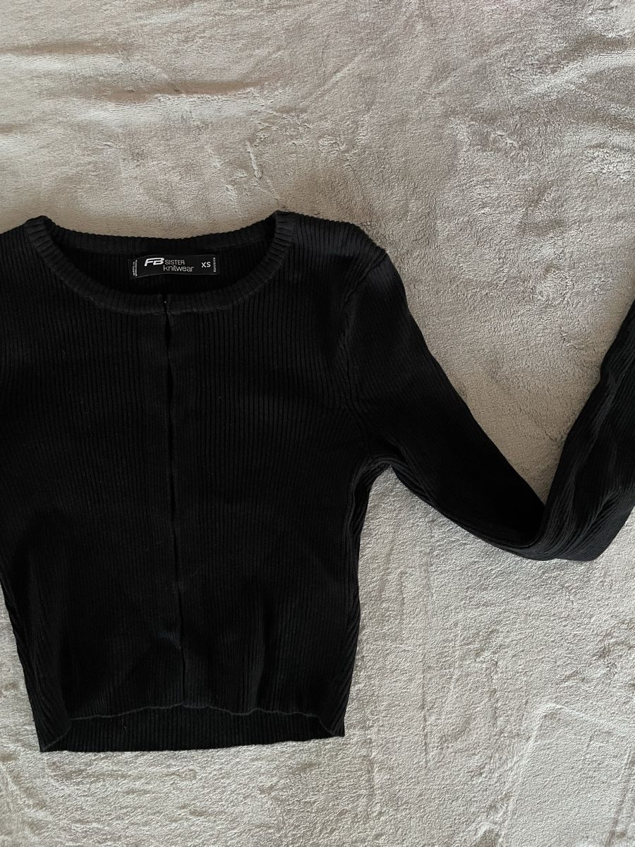 Maglioni & Felpe: Schwarzer Crop Cardigan, Gr. XS – Usato da Stein AG venduto da t050525 2