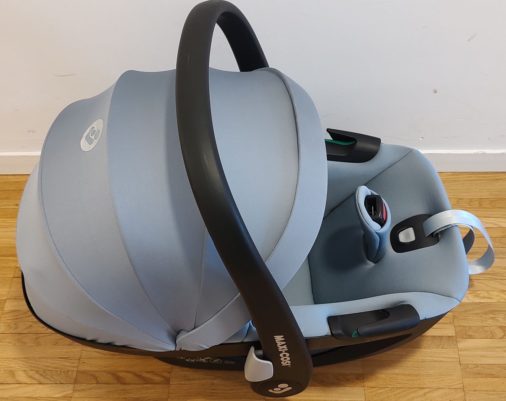 Maxi-Cosi Seggiolini per auto: Maxi Cosi Pebble 360 essential grey – Usato da Zürich venduto da dim_7kzy 5