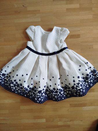 Mädchen Kleid Gr. 80 weiss mit dunkelblauem Blumenmuster