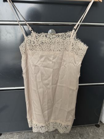 Spitzentop rosé