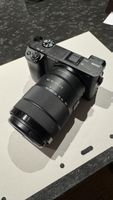 Sony α6400 + 18–135mm + 16–50mm OSS + Zubehör |