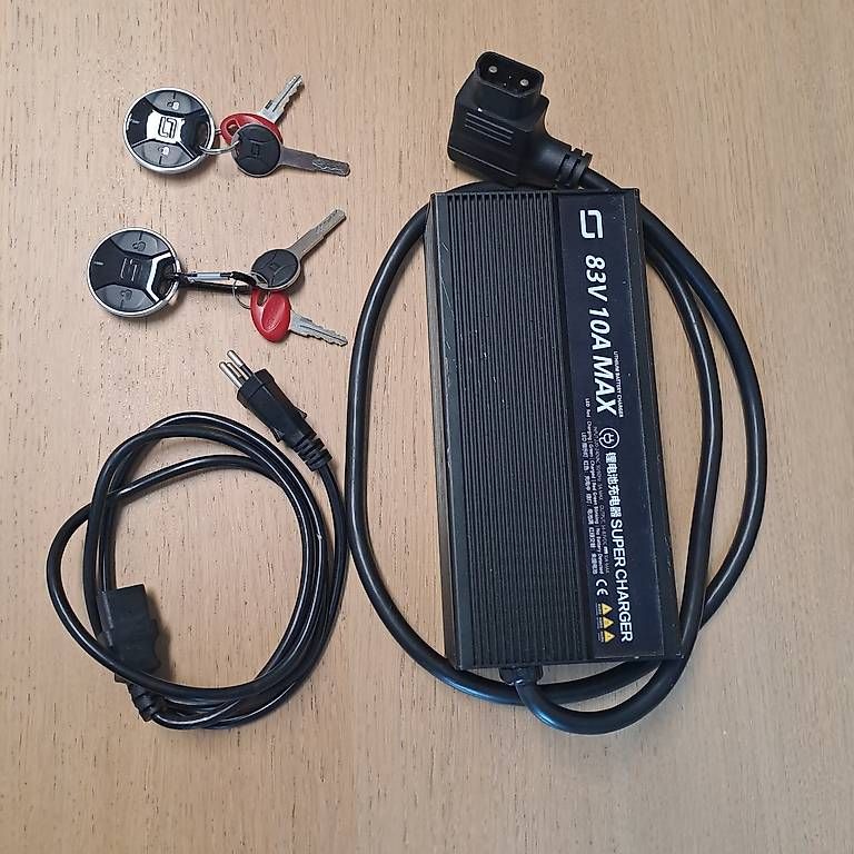 Strasse: Super Soco TC Max inkl. Top Case – Gebraucht aus Buchrain von schwyz5 3