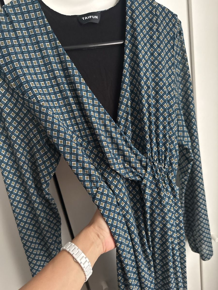 Robes: Kleid Gr M/L  – D'occasion à Winkel par Olirickli05 2