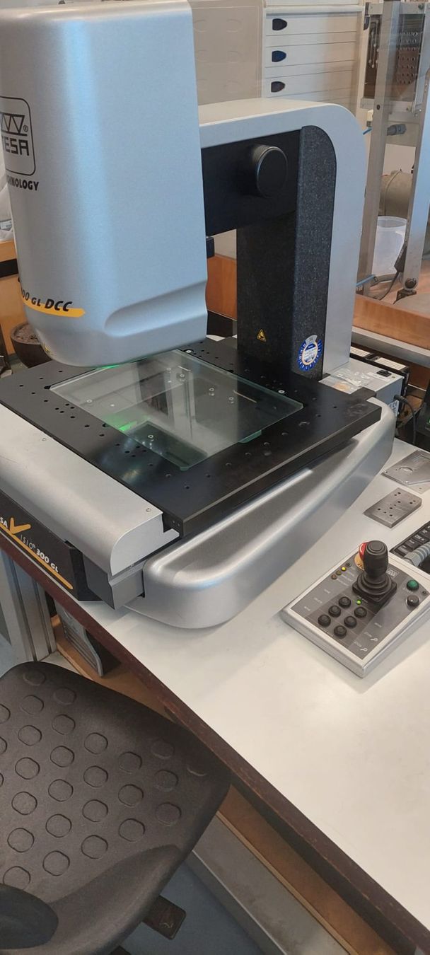 Tutte le macchine: TESA Visio 300 GL DCC – Usato da Ste-Croix venduto da CAP14_SARL