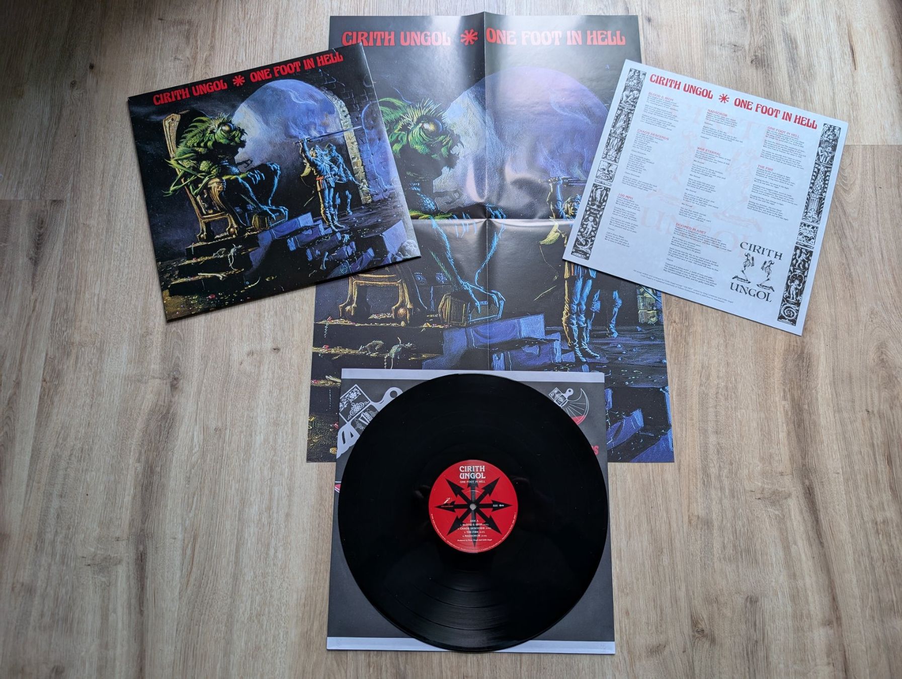 Dischi in vinile: Cirith Ungol - One foot in hell LP – Usato da Meikirch venduto da drgore